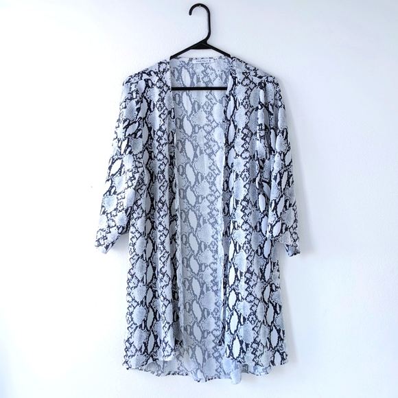 Pink Milly Flowy Kimono Cardigan, Small, Snakeskin Print - Picture 1 of 2